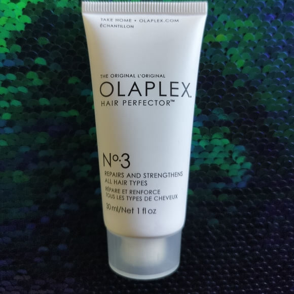 OLAPLEX Other - Olaplex No 3 hair perfector repairs and strengthens all hair types 1 oz travel